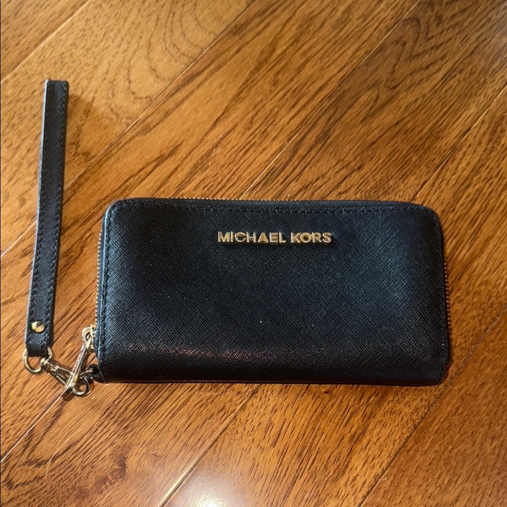 Michael Kors Black Wristlet Wallet